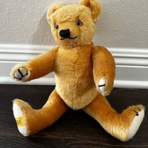 Vintage Merrythought English Golden Mohair jointed bear